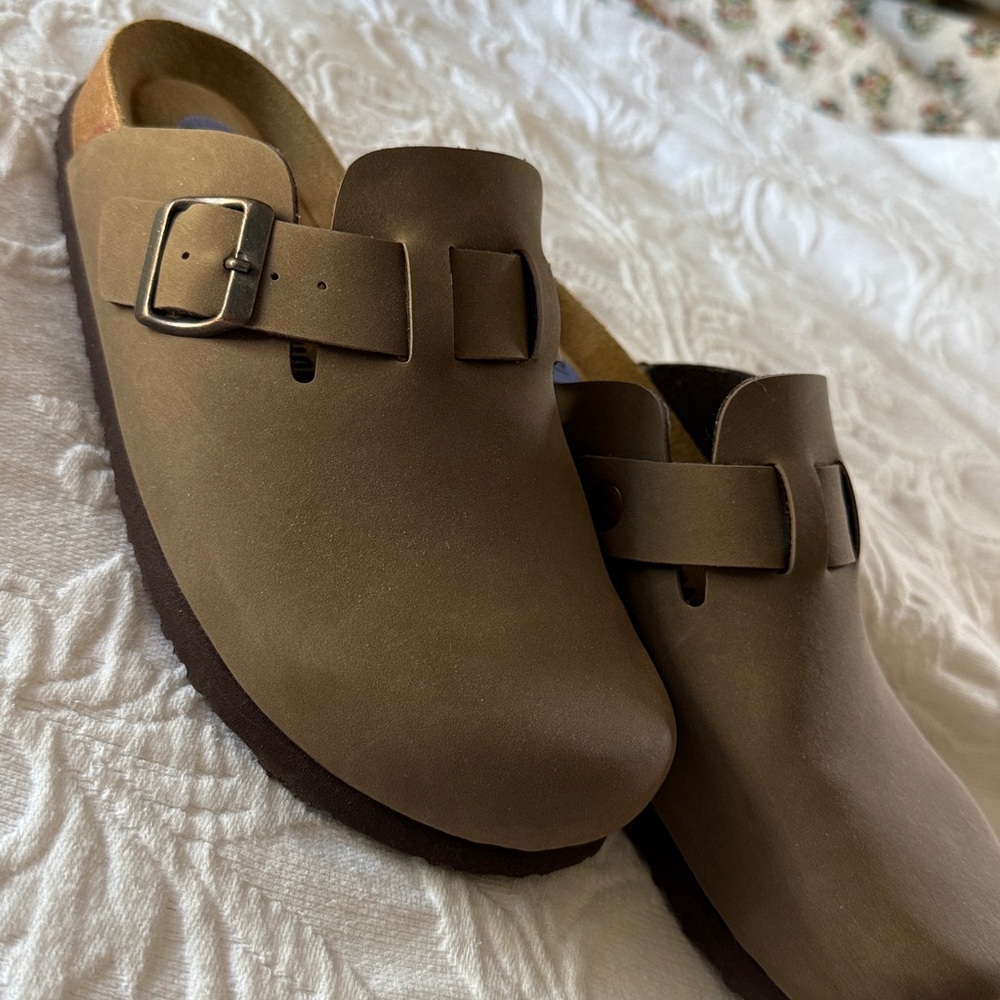 Cushionaire Clog Brown Buckle Women’s 6.5 New No Box Mule